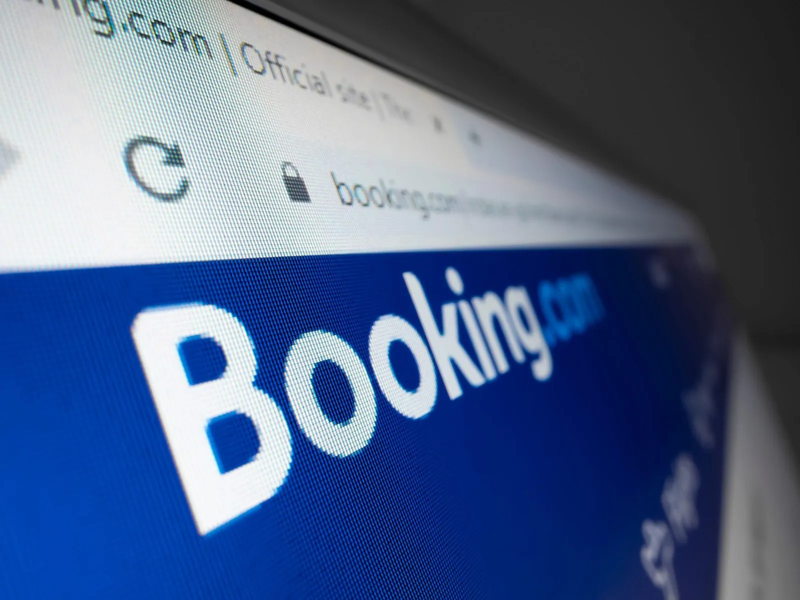 Топ способов, как на Букинге оплатить бронирование из России в 2026 году