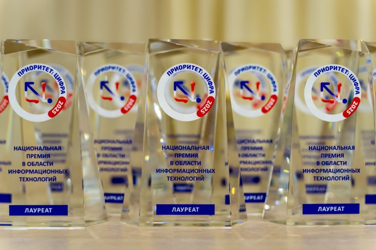 Продукт &ldquo;Плати по миру&rdquo; выдвинут на Премию Приритет: цифра 2026